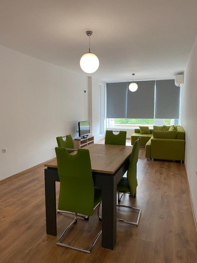 Ferienwohnung The Ideal Burgas City Exterior foto